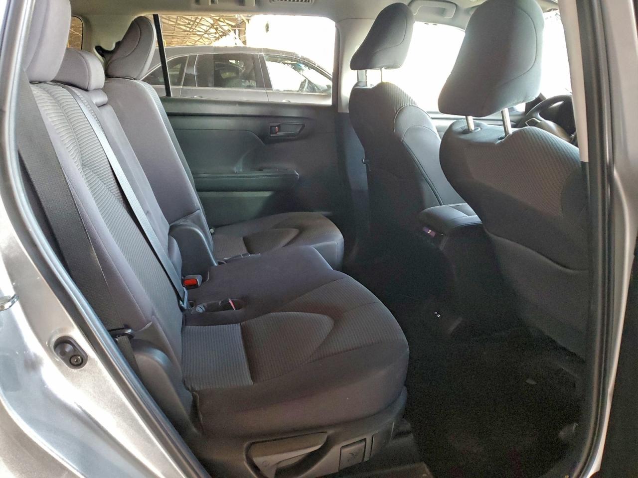 2023 TOYOTA HIGHLANDER L photo 11