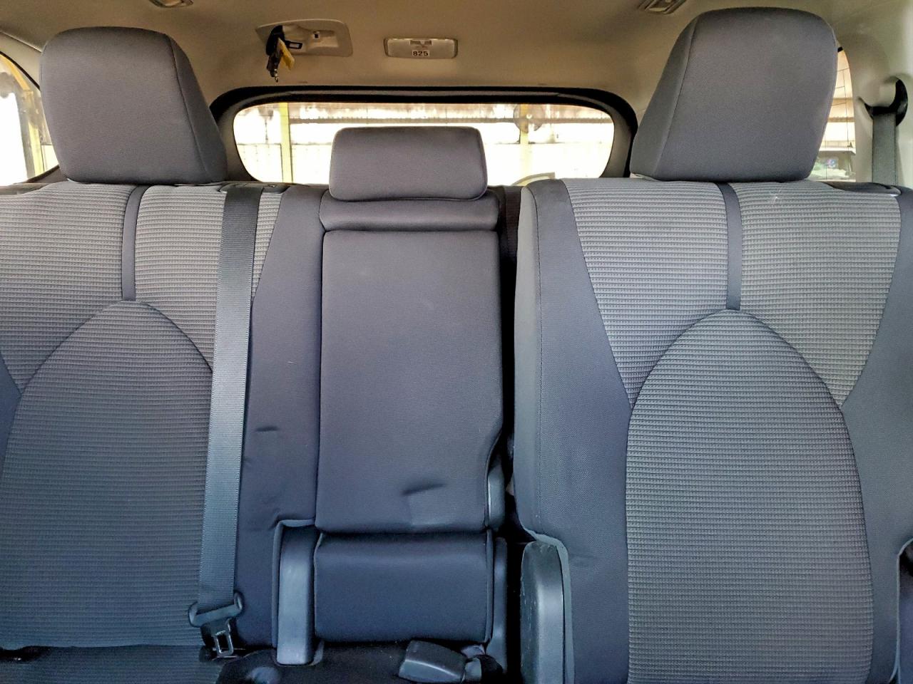 2023 TOYOTA HIGHLANDER L photo 10