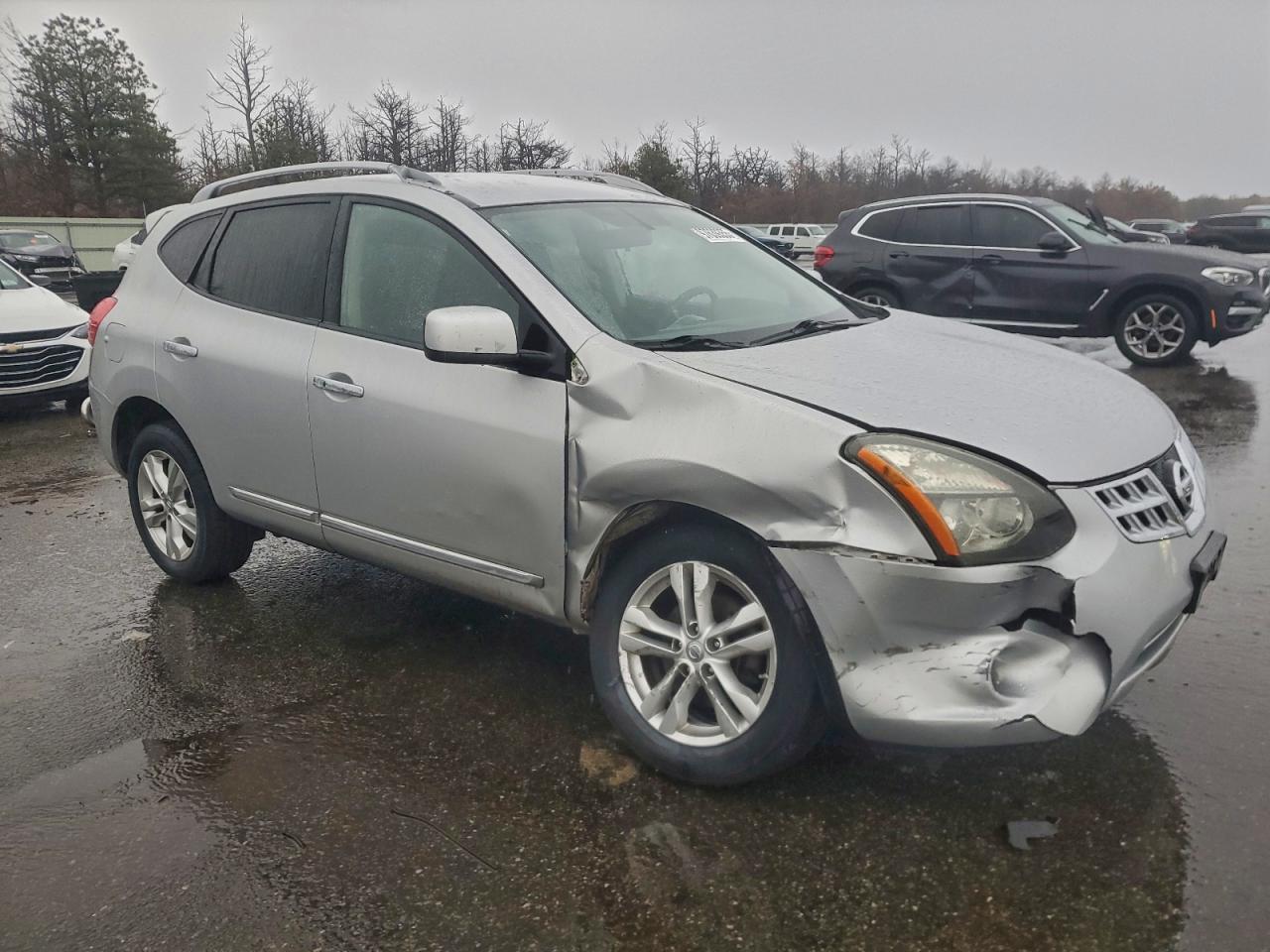 2013 NISSAN ROGUE S photo 4