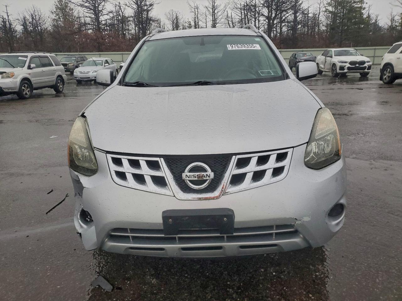 2013 NISSAN ROGUE S photo 5