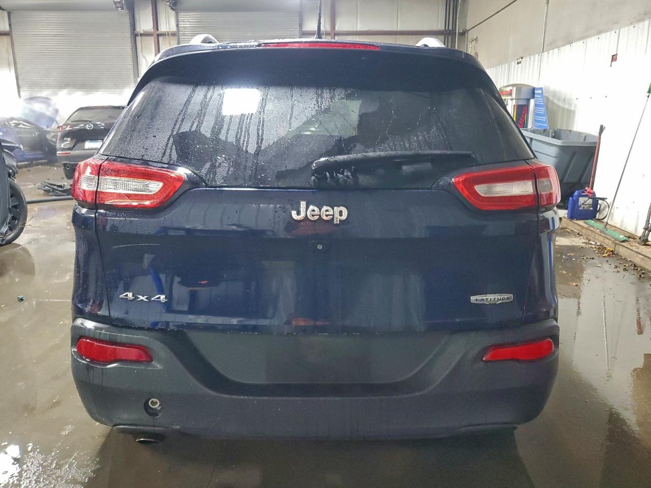 2015 JEEP CHEROKEE LATITUDE photo 16