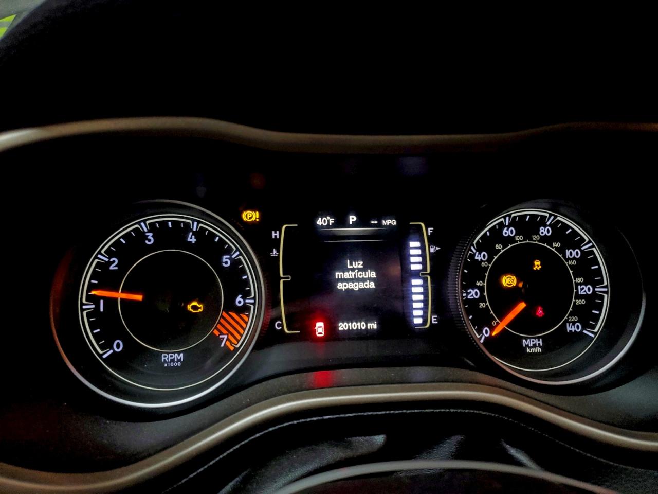 2015 JEEP CHEROKEE LATITUDE photo 25