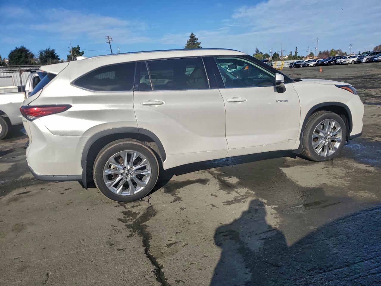 2021 TOYOTA HIGHLANDER HYBRID LIMITED photo 3