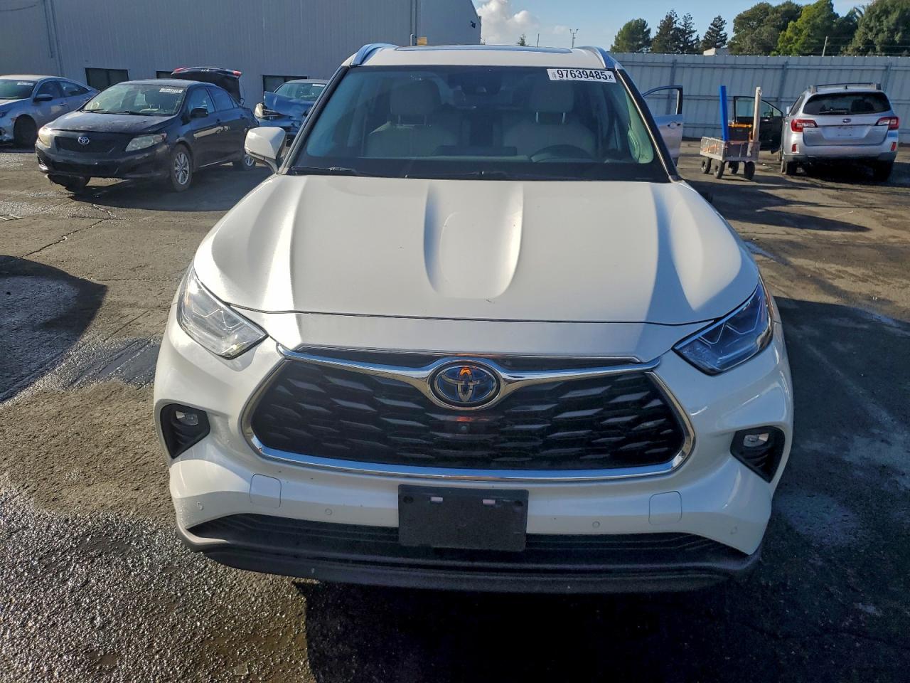 2021 TOYOTA HIGHLANDER HYBRID LIMITED photo 5