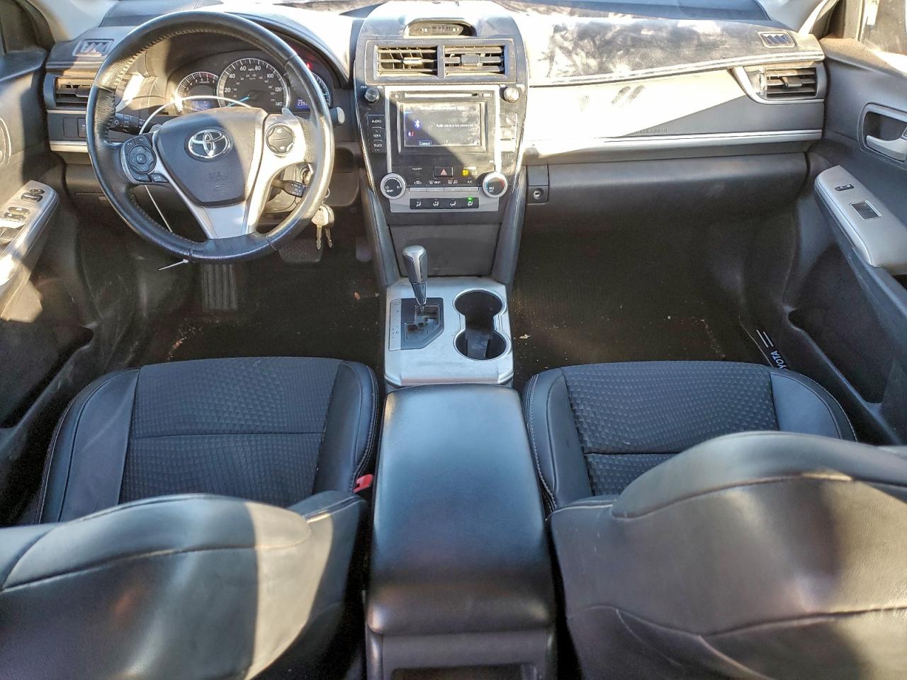 2012 TOYOTA CAMRY BASE photo 8