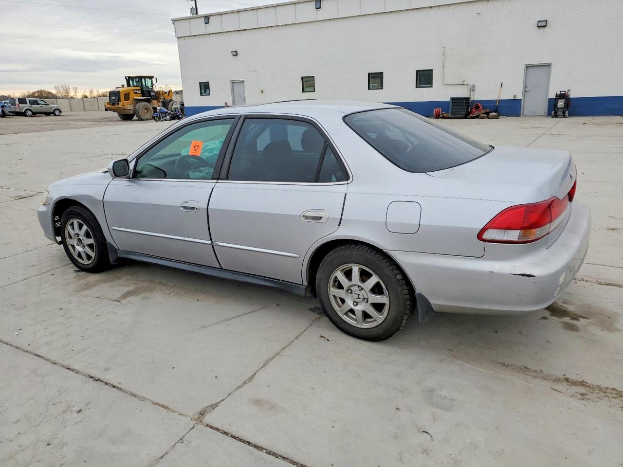 2002 HONDA ACCORD SE photo 2