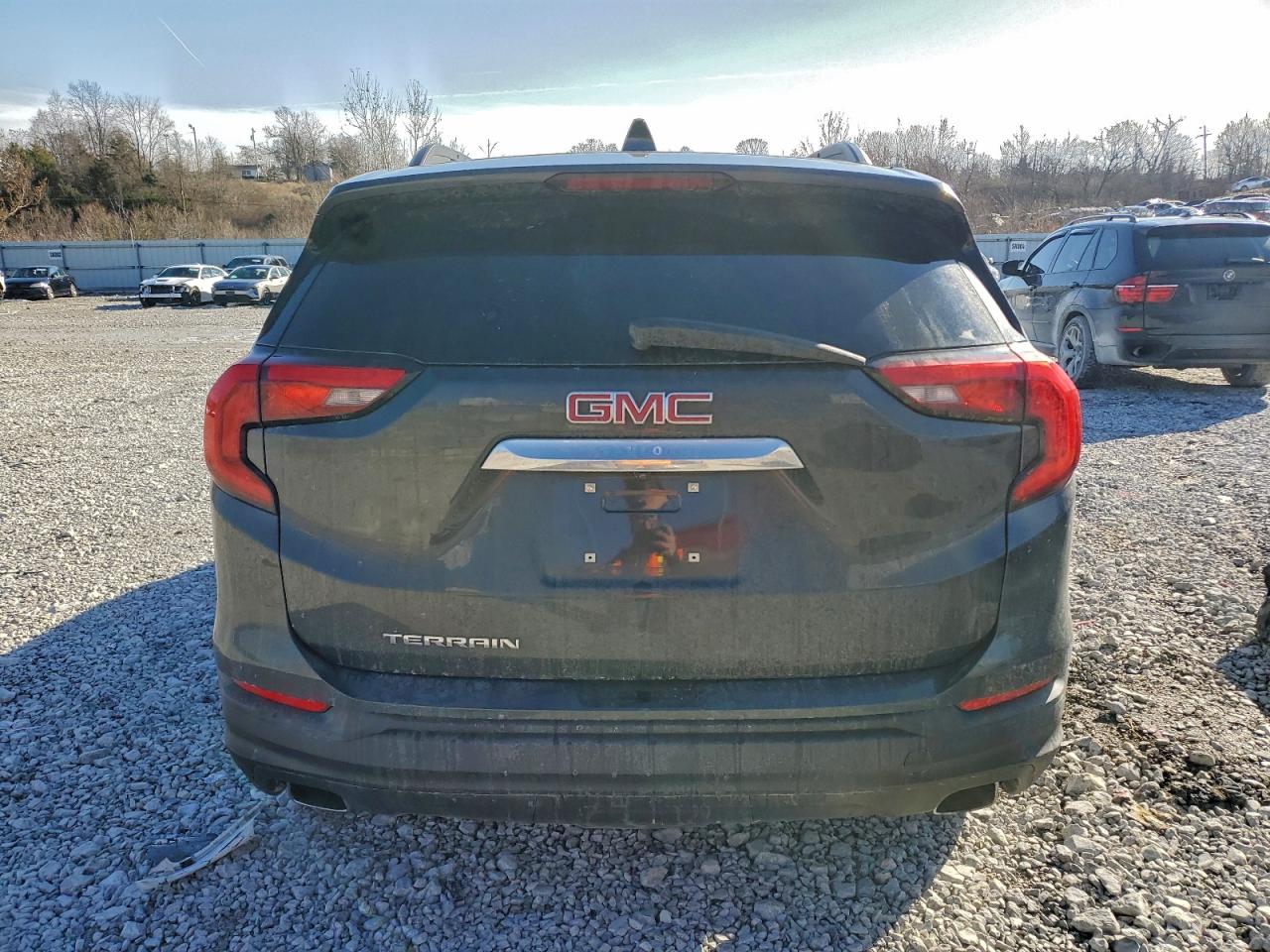 2018 GMC TERRAIN SLE photo 6