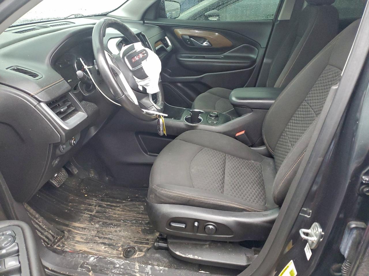 2018 GMC TERRAIN SLE photo 7