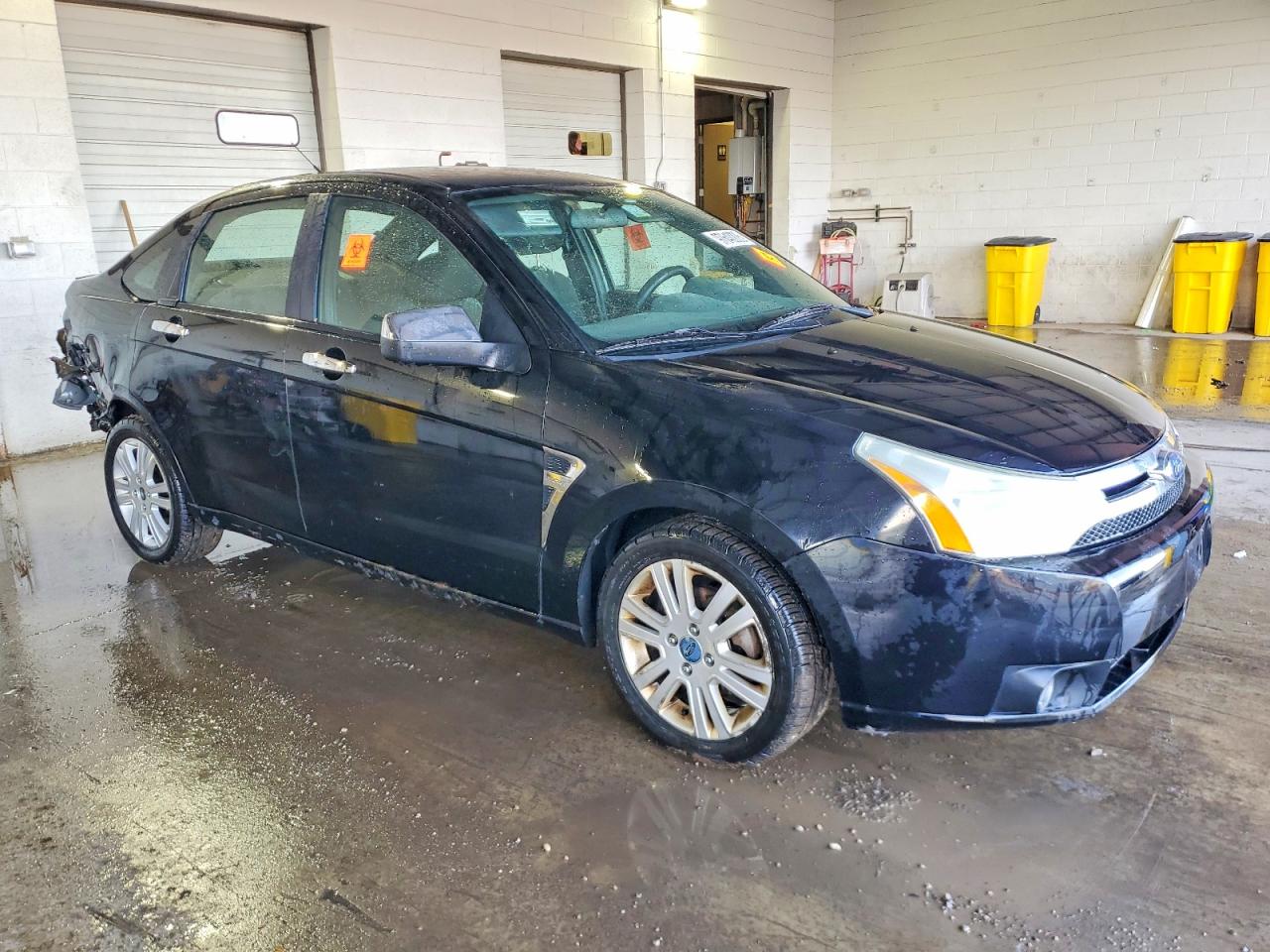 2008 FORD FOCUS SE photo 4