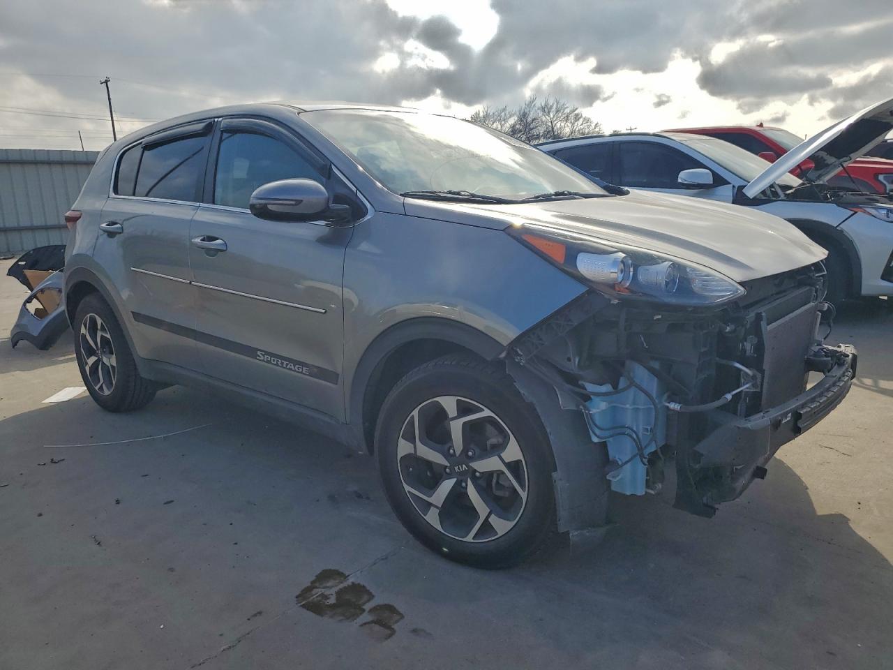 2020 KIA SPORTAGE LX photo 4