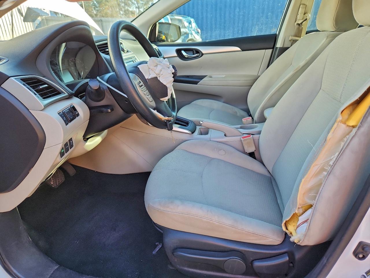 2017 NISSAN SENTRA S photo 7