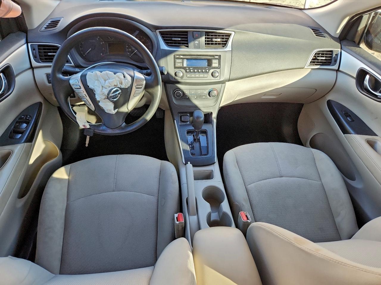 2017 NISSAN SENTRA S photo 8