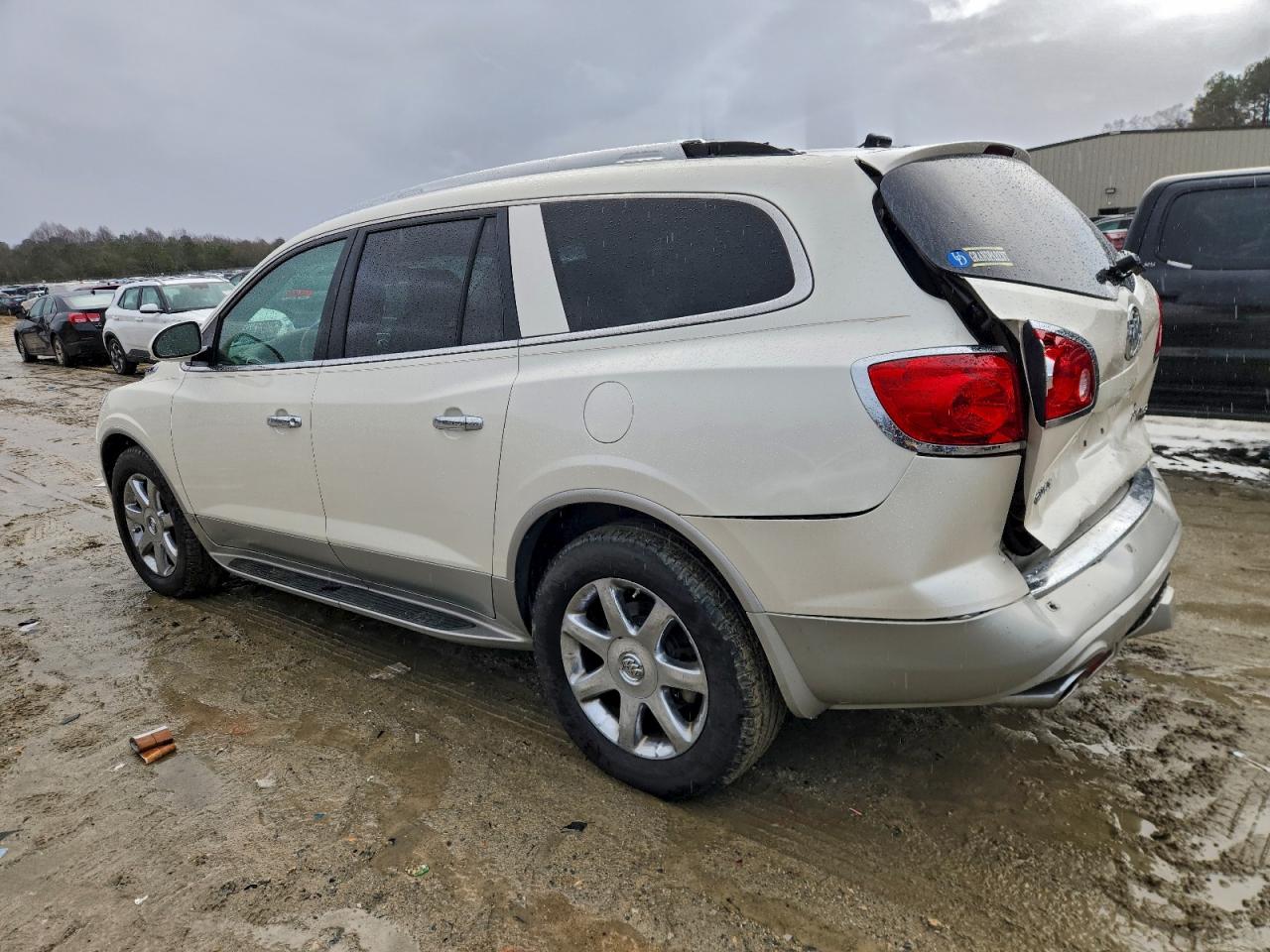 2008 BUICK ENCLAVE CXL photo 2