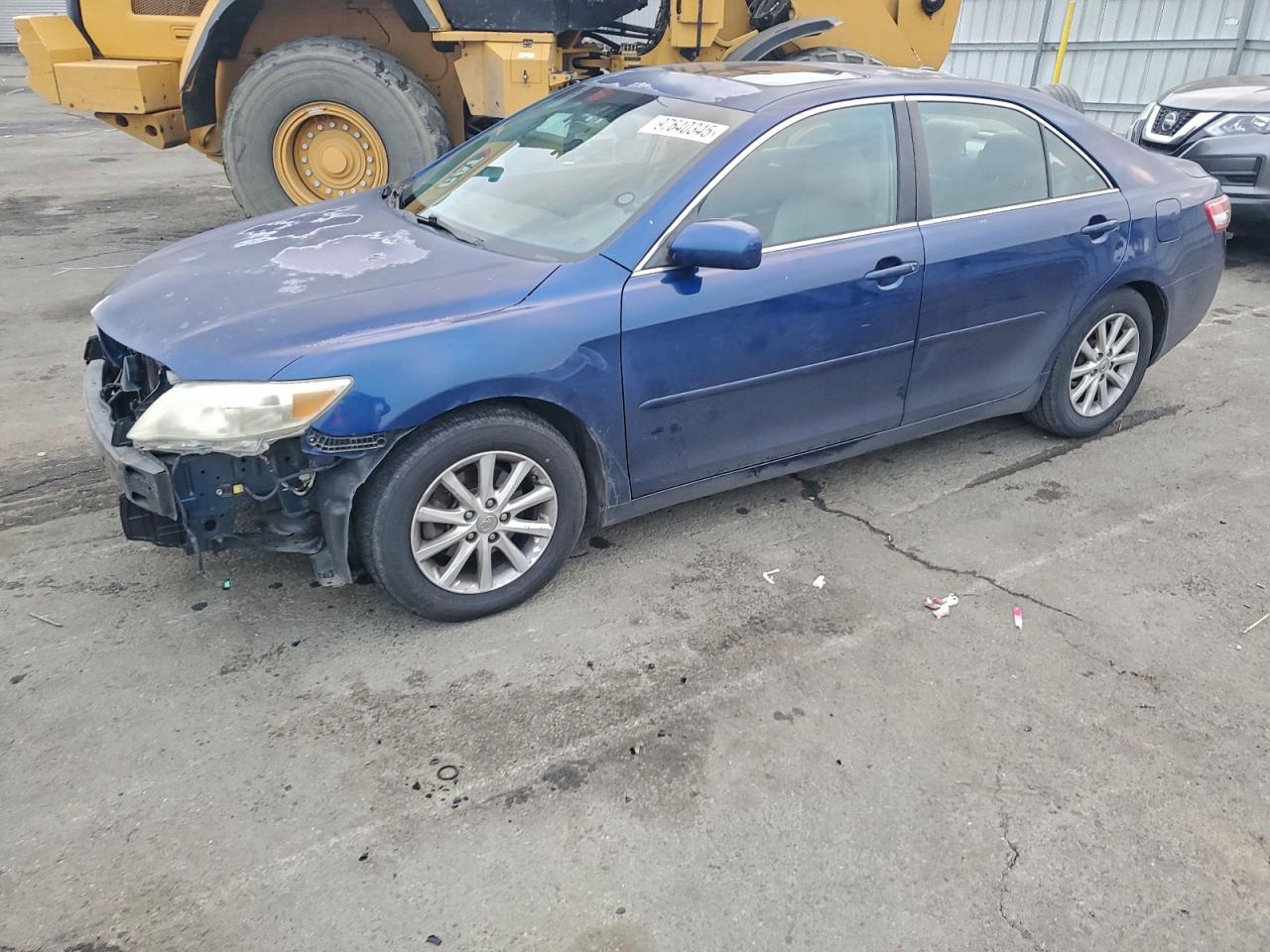 2011 TOYOTA CAMRY