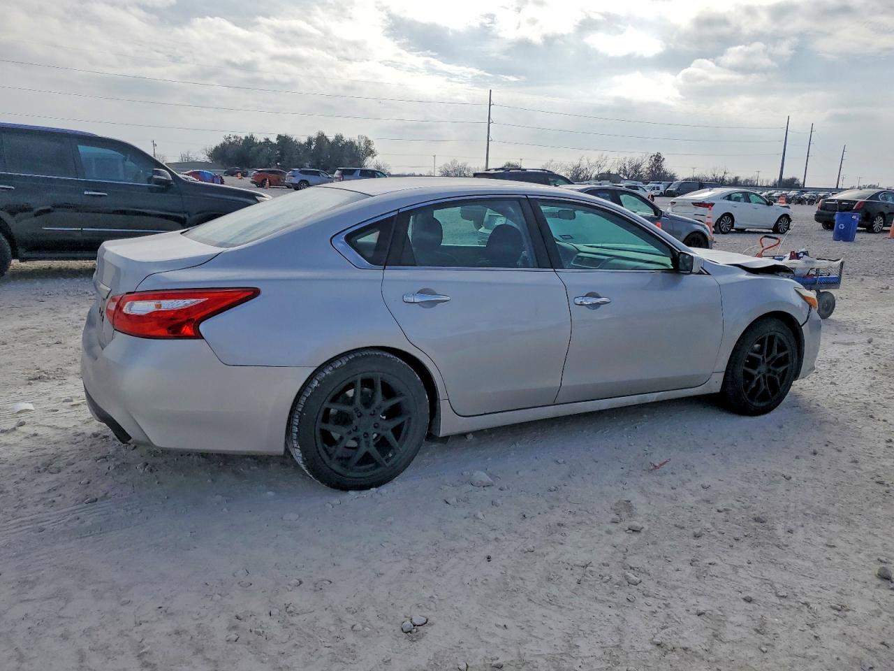 2016 NISSAN ALTIMA 2.5 photo 3