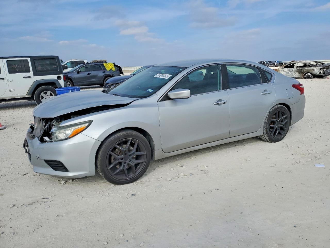 2016 NISSAN ALTIMA