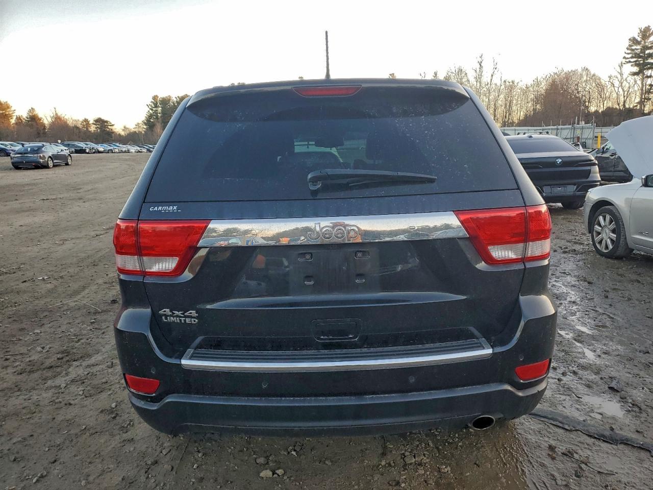 2012 JEEP GRAND CHEROKEE LIMITED photo 6