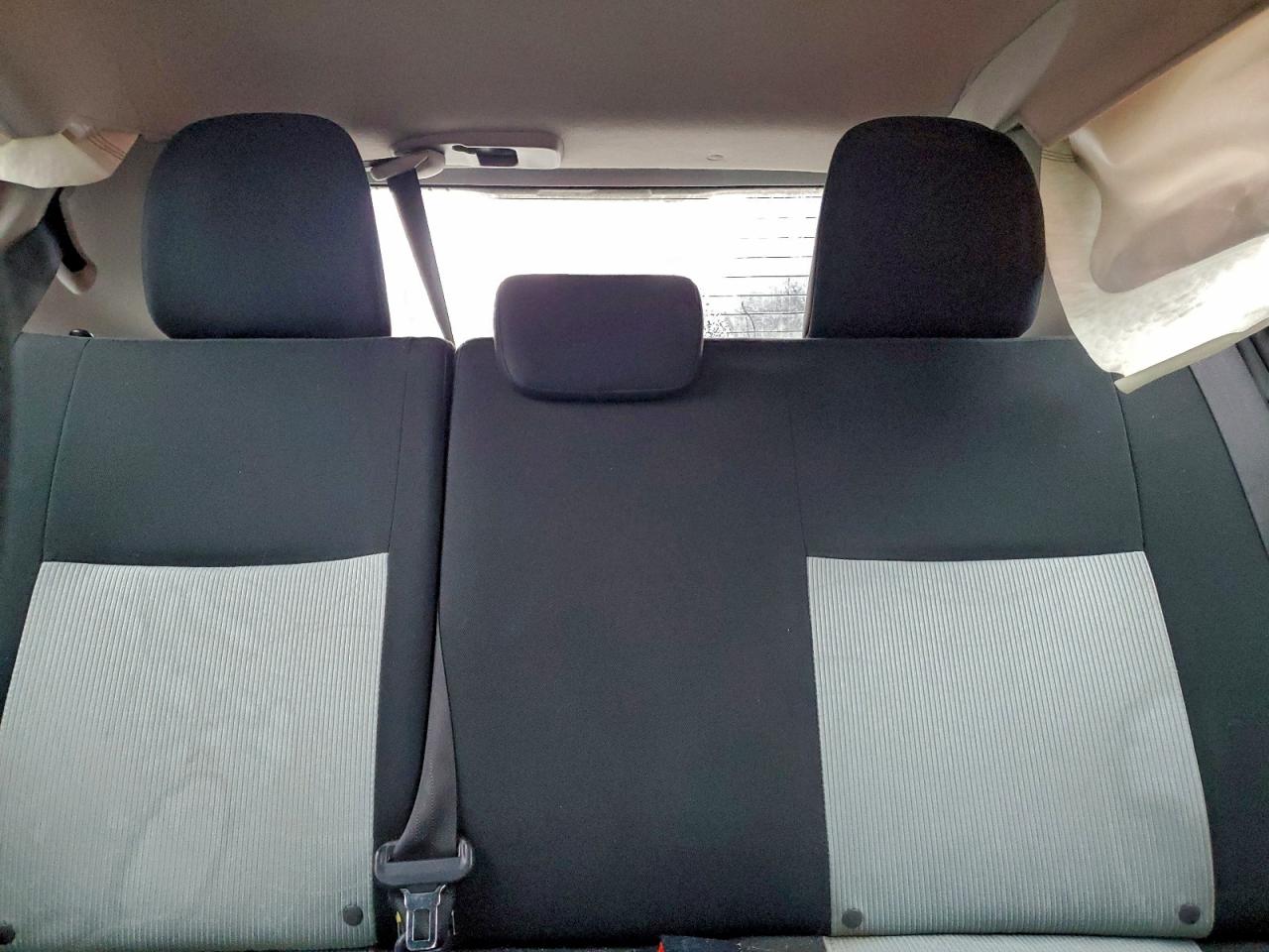 2012 TOYOTA PRIUS C photo 10