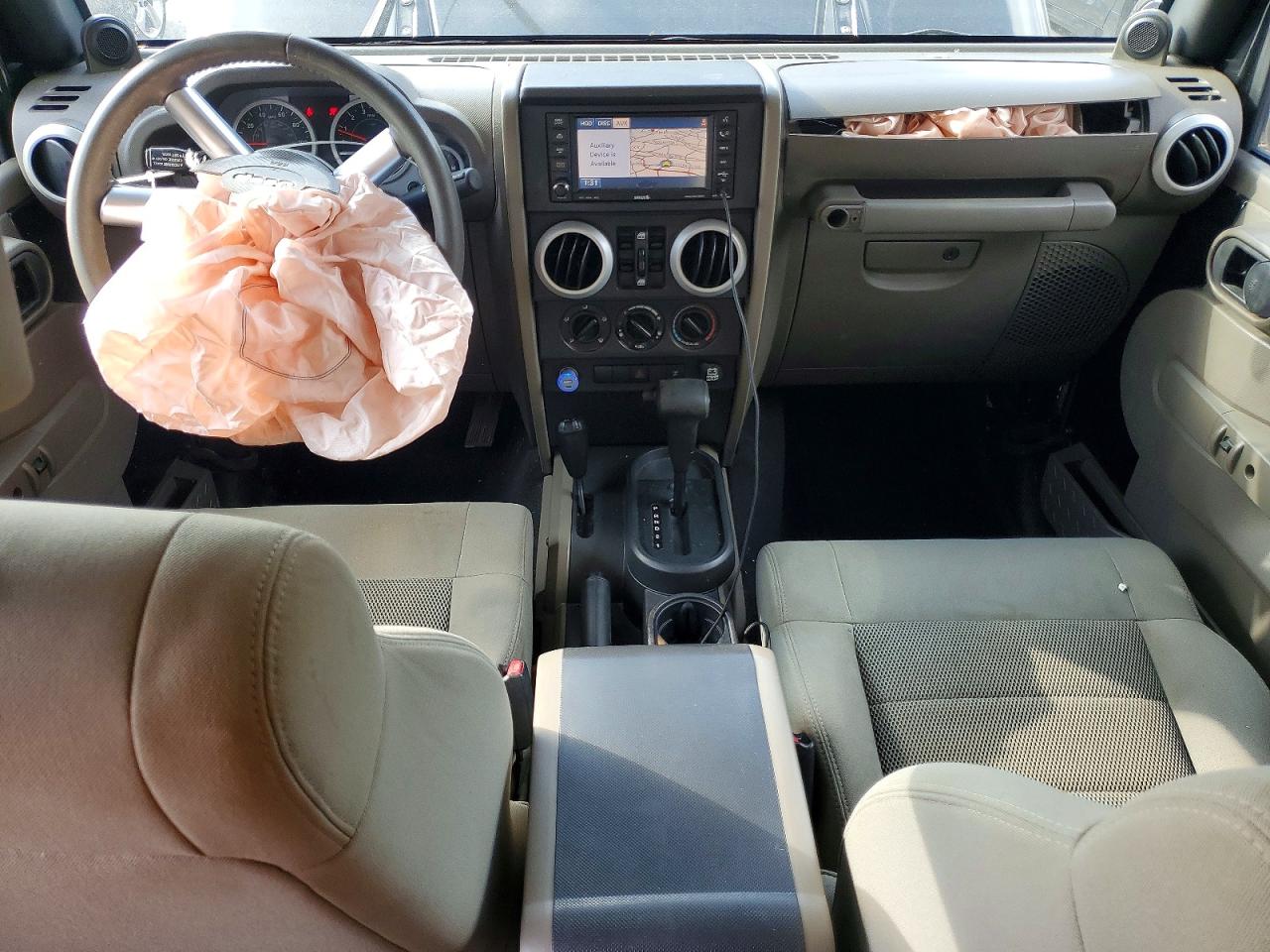 2008 JEEP WRANGLER UNLIMITED SAHARA photo 8