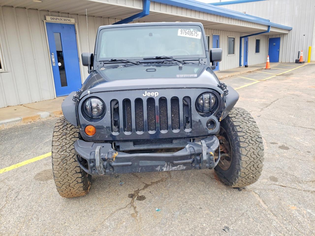 2008 JEEP WRANGLER UNLIMITED SAHARA photo 5