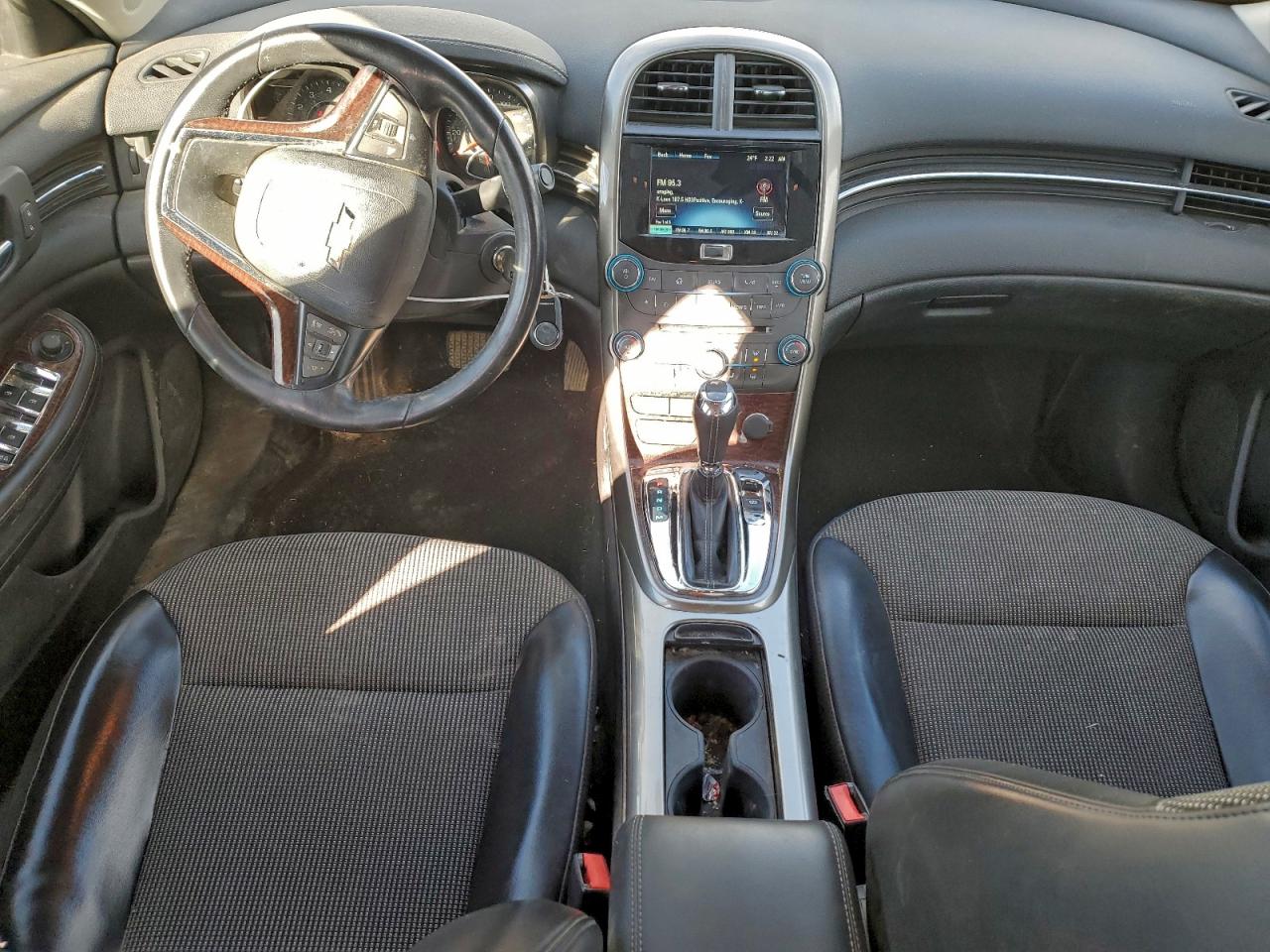 2013 CHEVROLET MALIBU 2LT photo 8