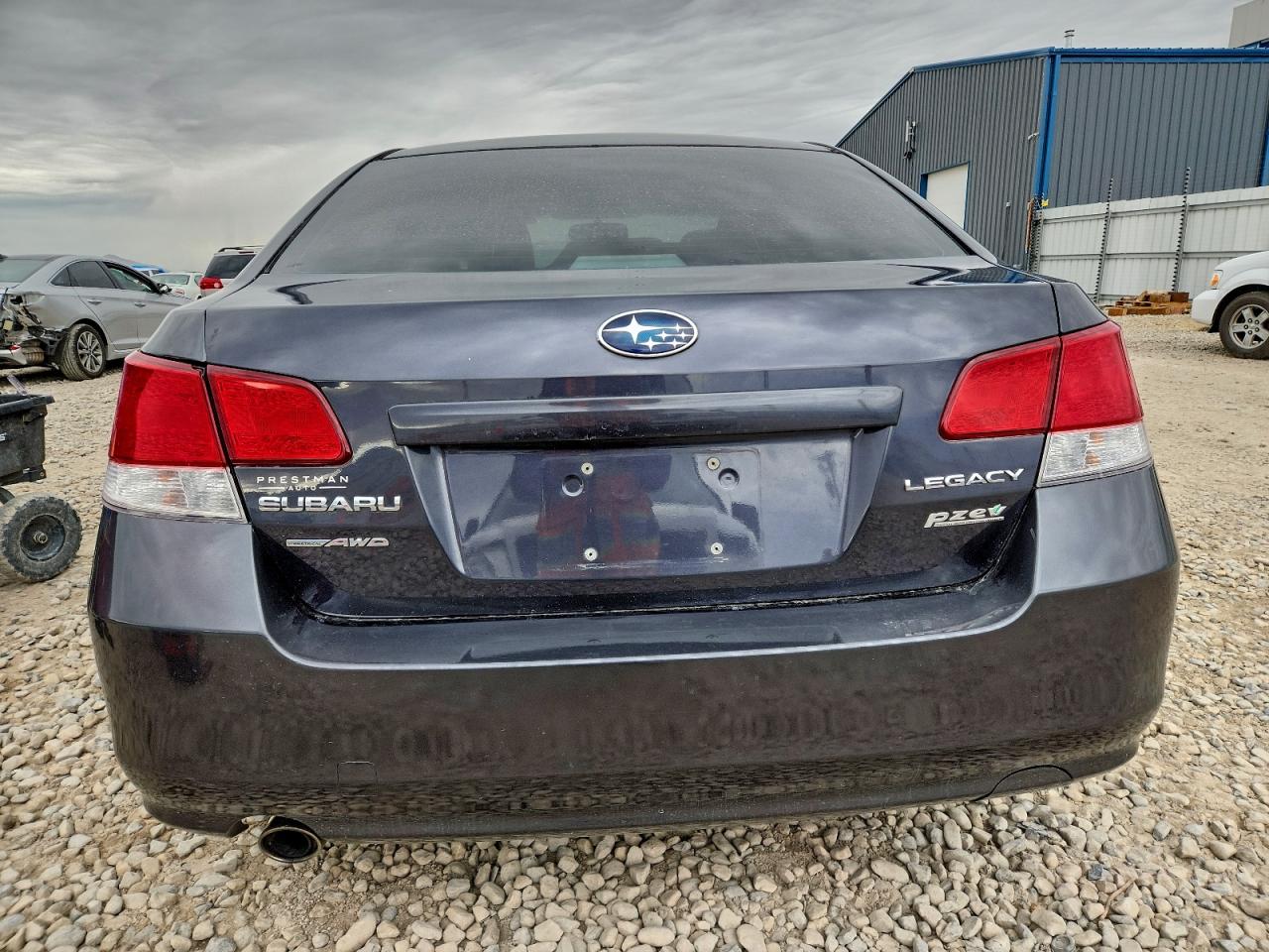 2013 SUBARU LEGACY 2.5I PREMIUM photo 6