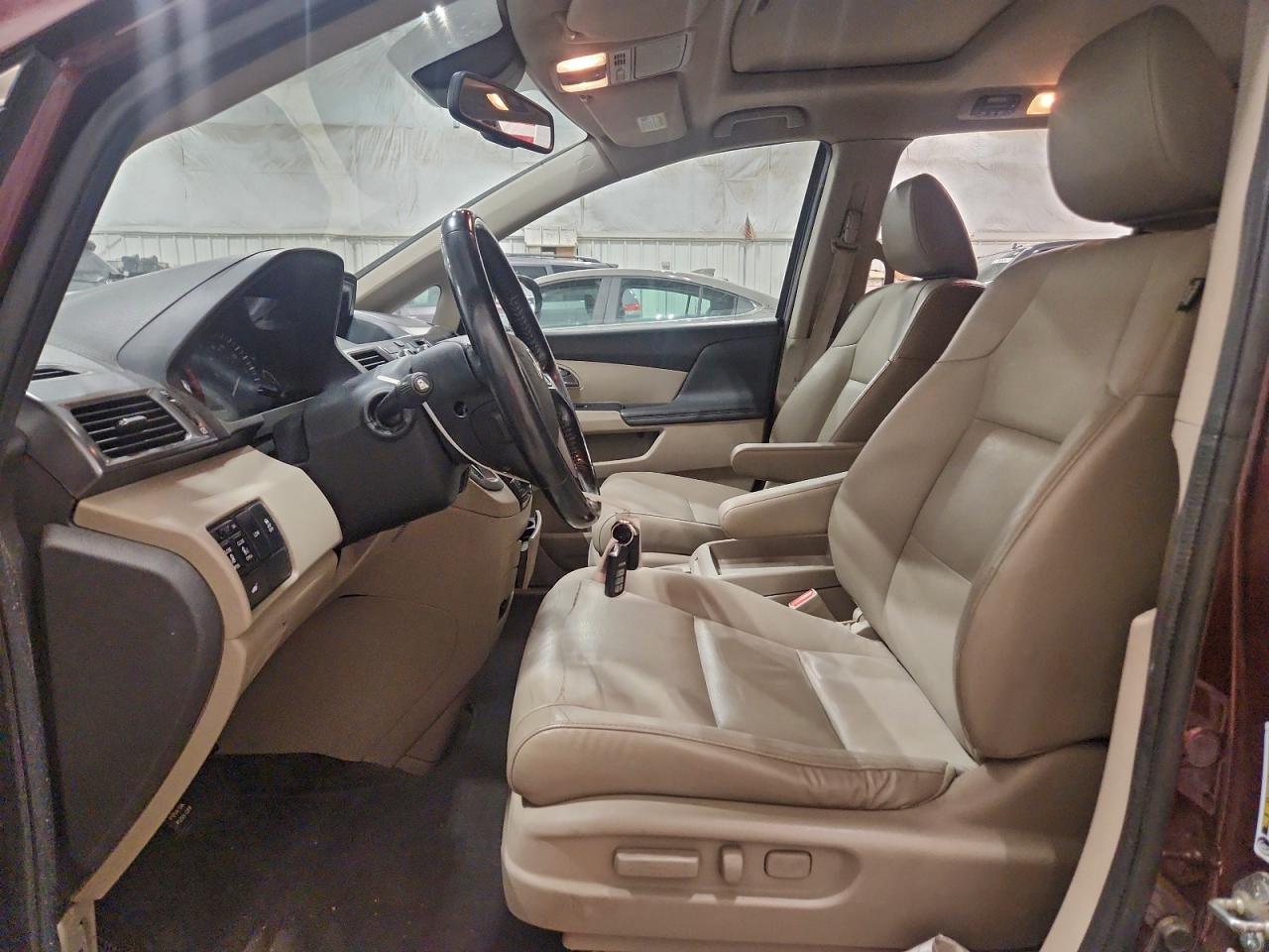 2014 HONDA ODYSSEY EXL photo 7