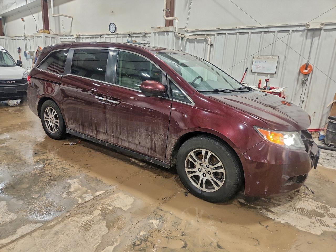 2014 HONDA ODYSSEY EXL photo 4