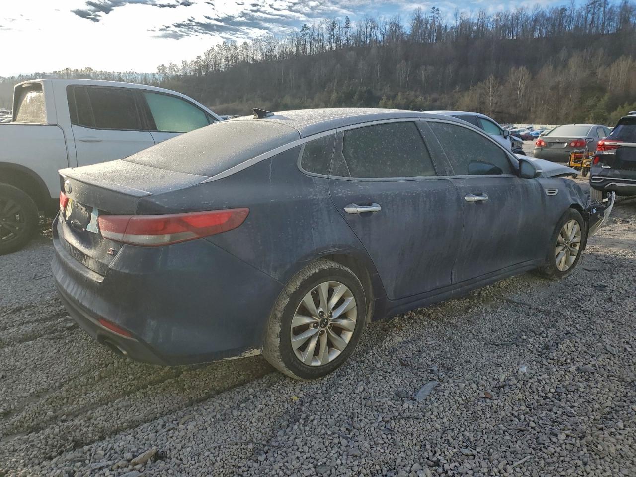 2018 KIA OPTIMA LX photo 3