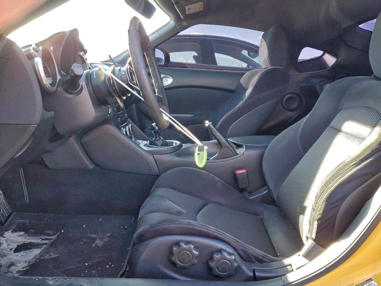 2017 NISSAN 370Z BASE photo 13