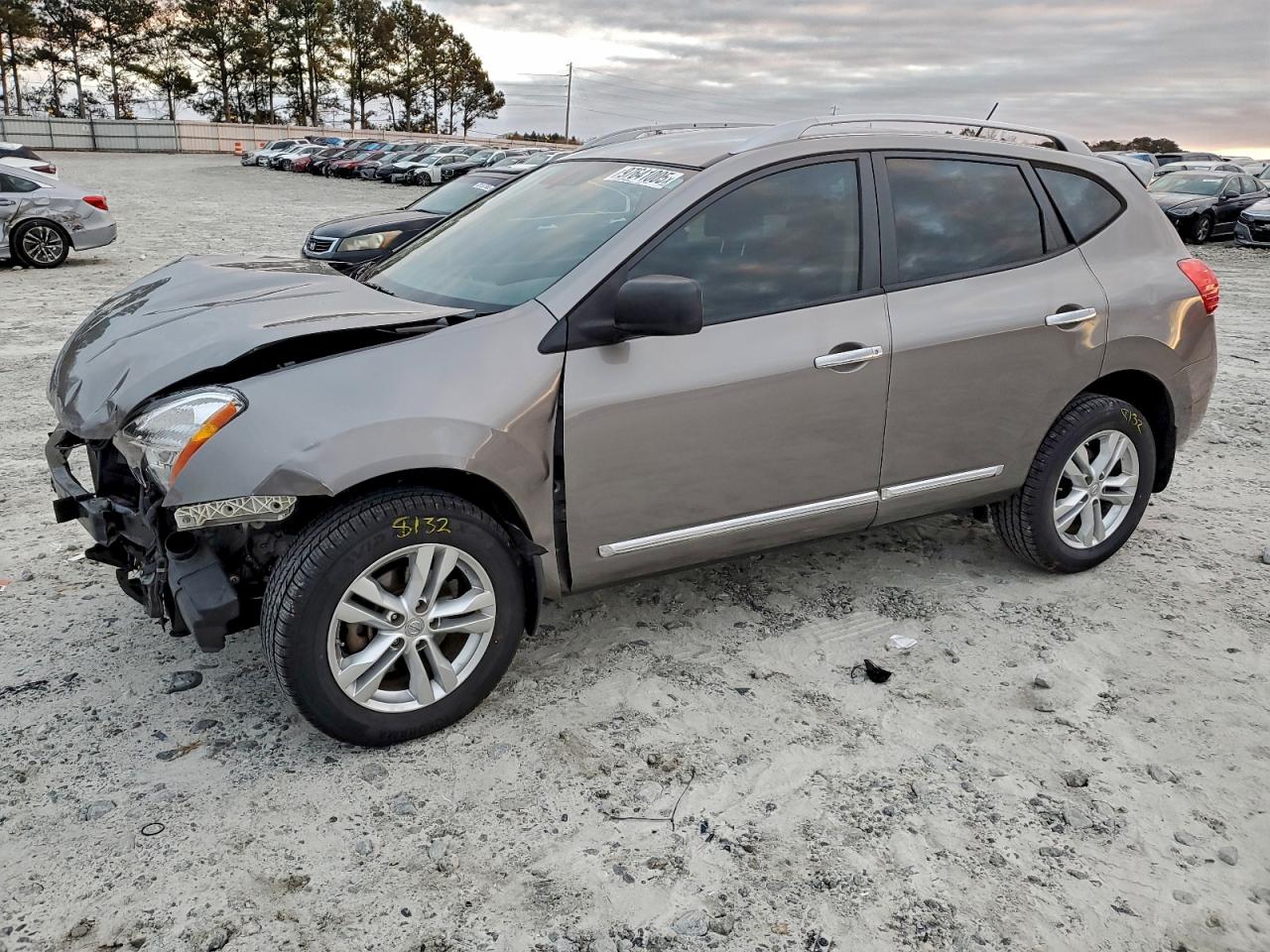 2015 NISSAN ROGUE SELECT