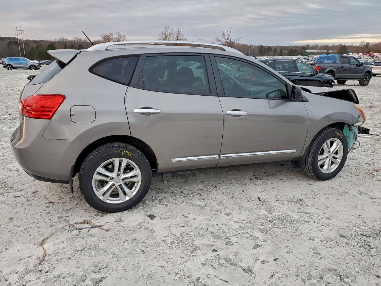 2015 NISSAN ROGUE SELECT S photo 5