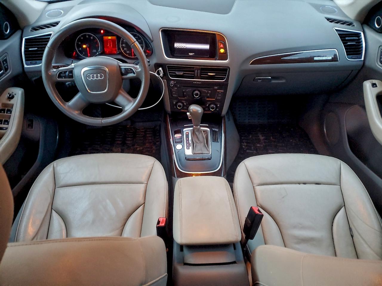 2012 AUDI Q5 PREMIUM PLUS photo 8