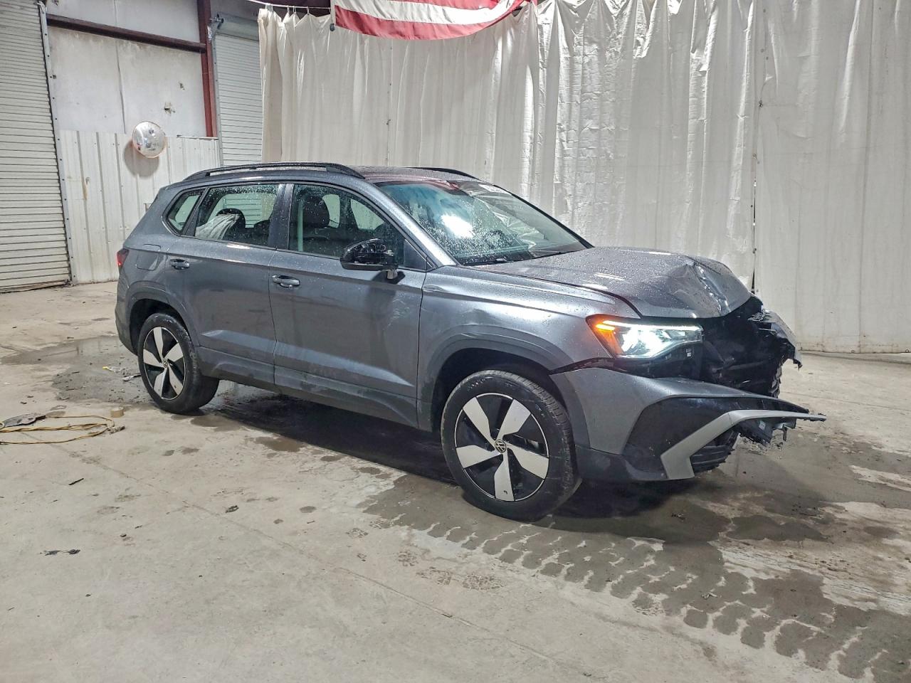 2025 VOLKSWAGEN TAOS S photo 4