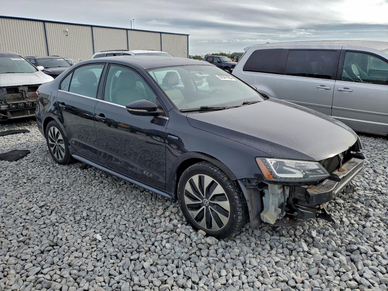 2013 VOLKSWAGEN JETTA HYBRID photo 4