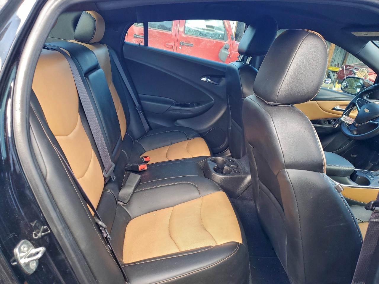 2017 CHEVROLET VOLT PREMIER photo 10