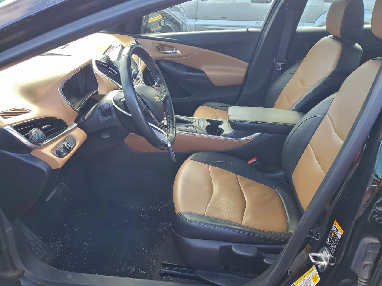 2017 CHEVROLET VOLT PREMIER photo 7