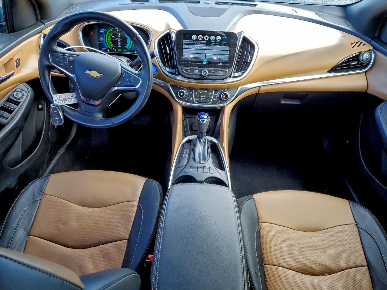2017 CHEVROLET VOLT PREMIER photo 8