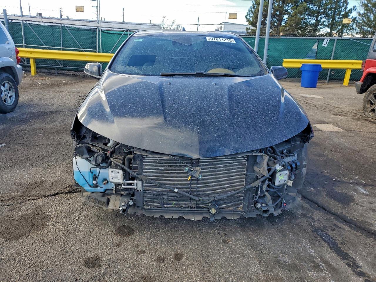 2017 CHEVROLET VOLT PREMIER photo 5