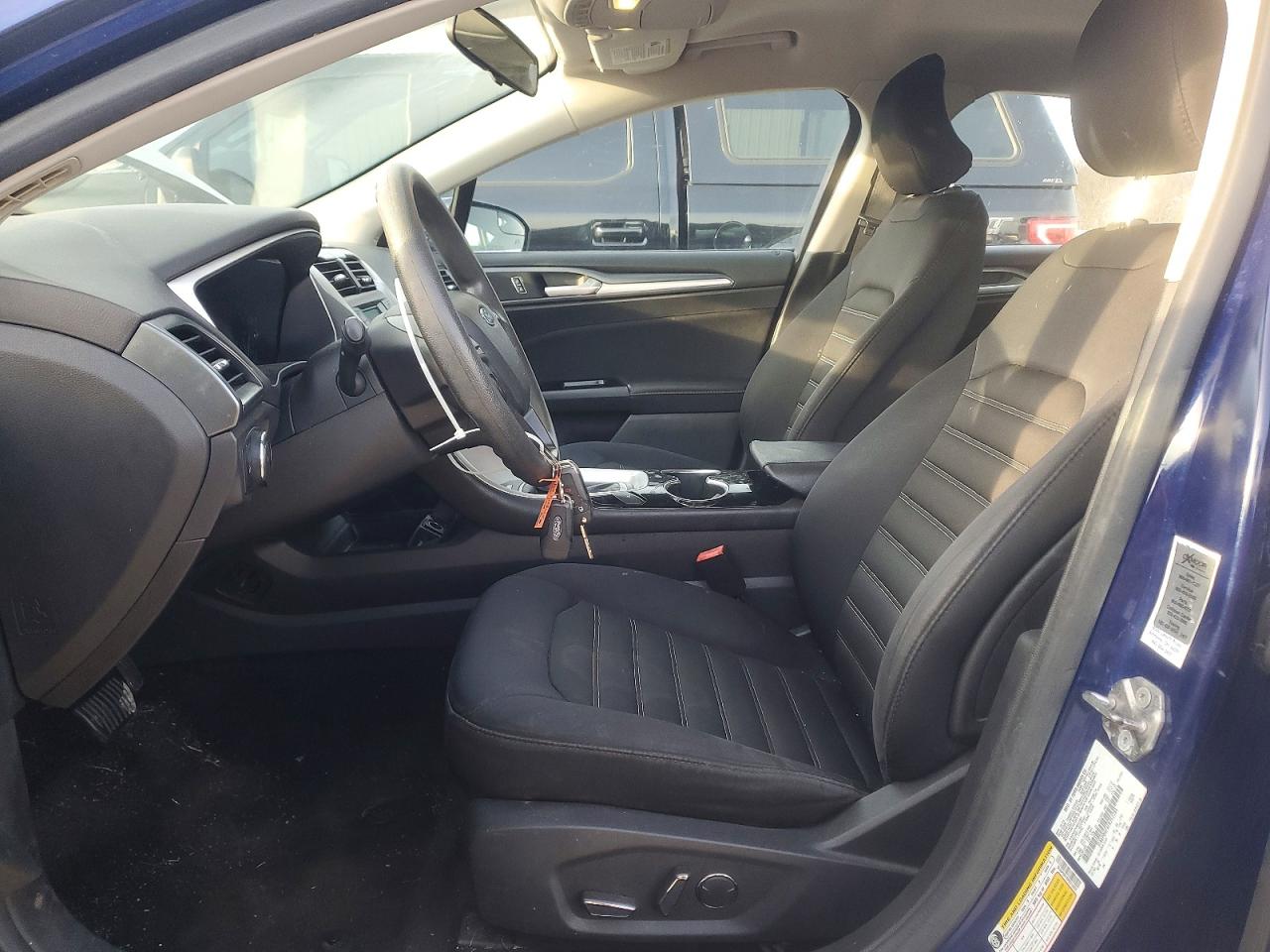 2015 FORD FUSION SE photo 7