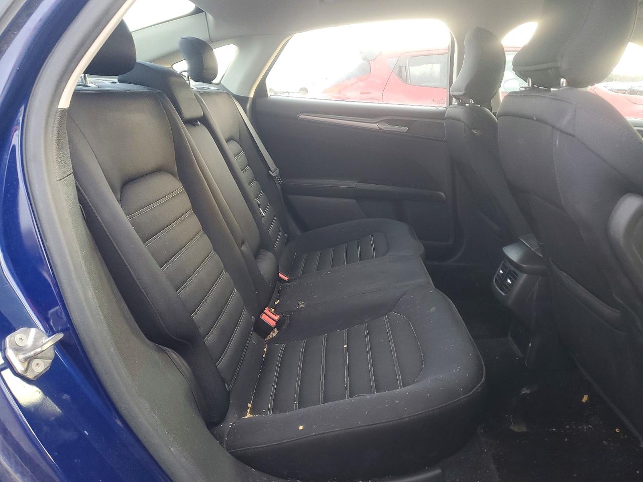 2015 FORD FUSION SE photo 10