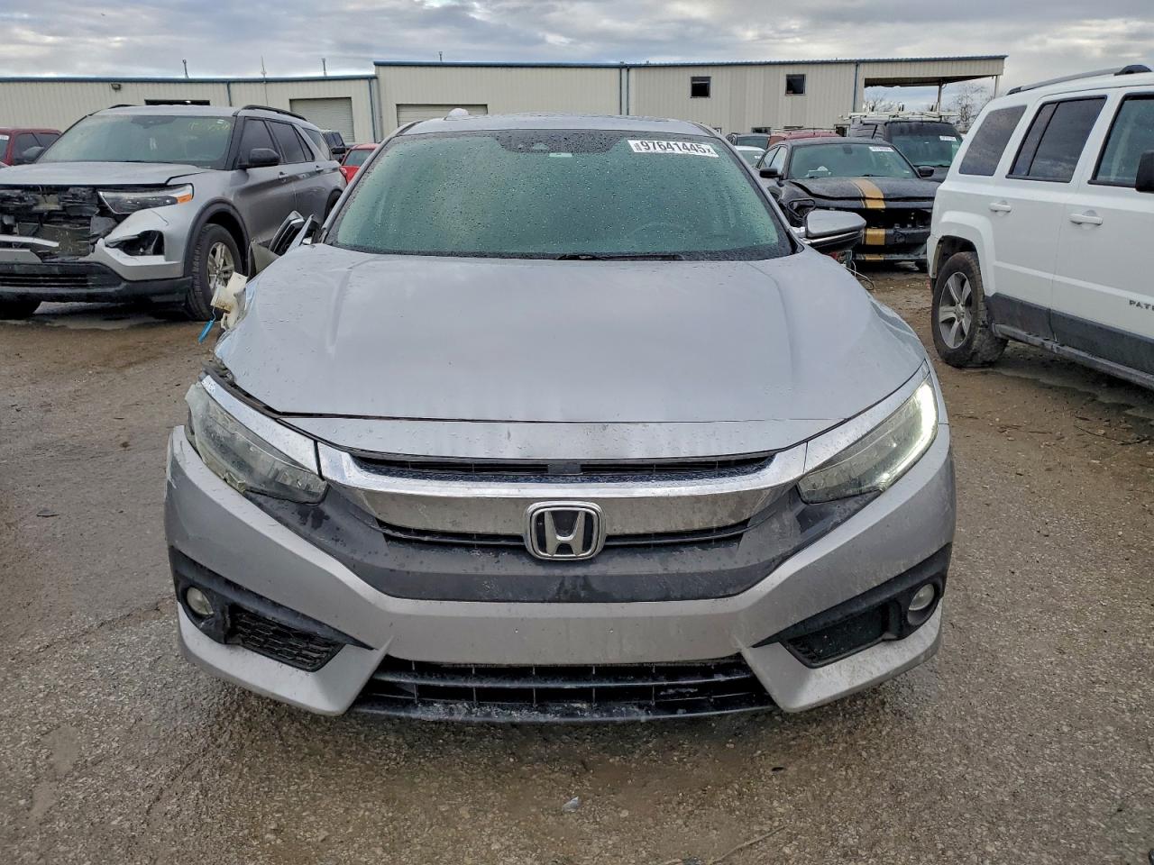 2016 HONDA CIVIC photo 5