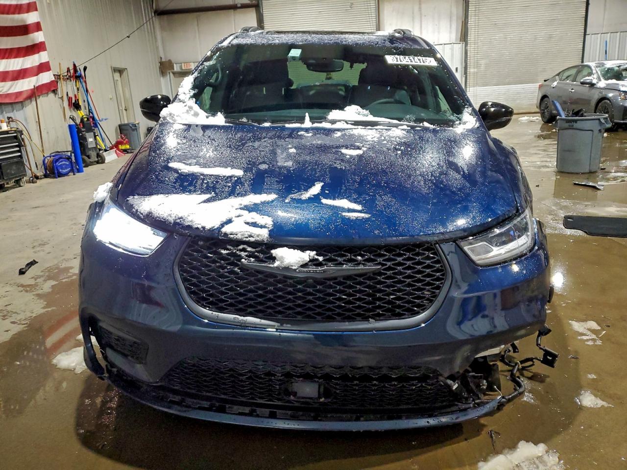 2025 CHRYSLER PACIFICA LIMITED photo 5
