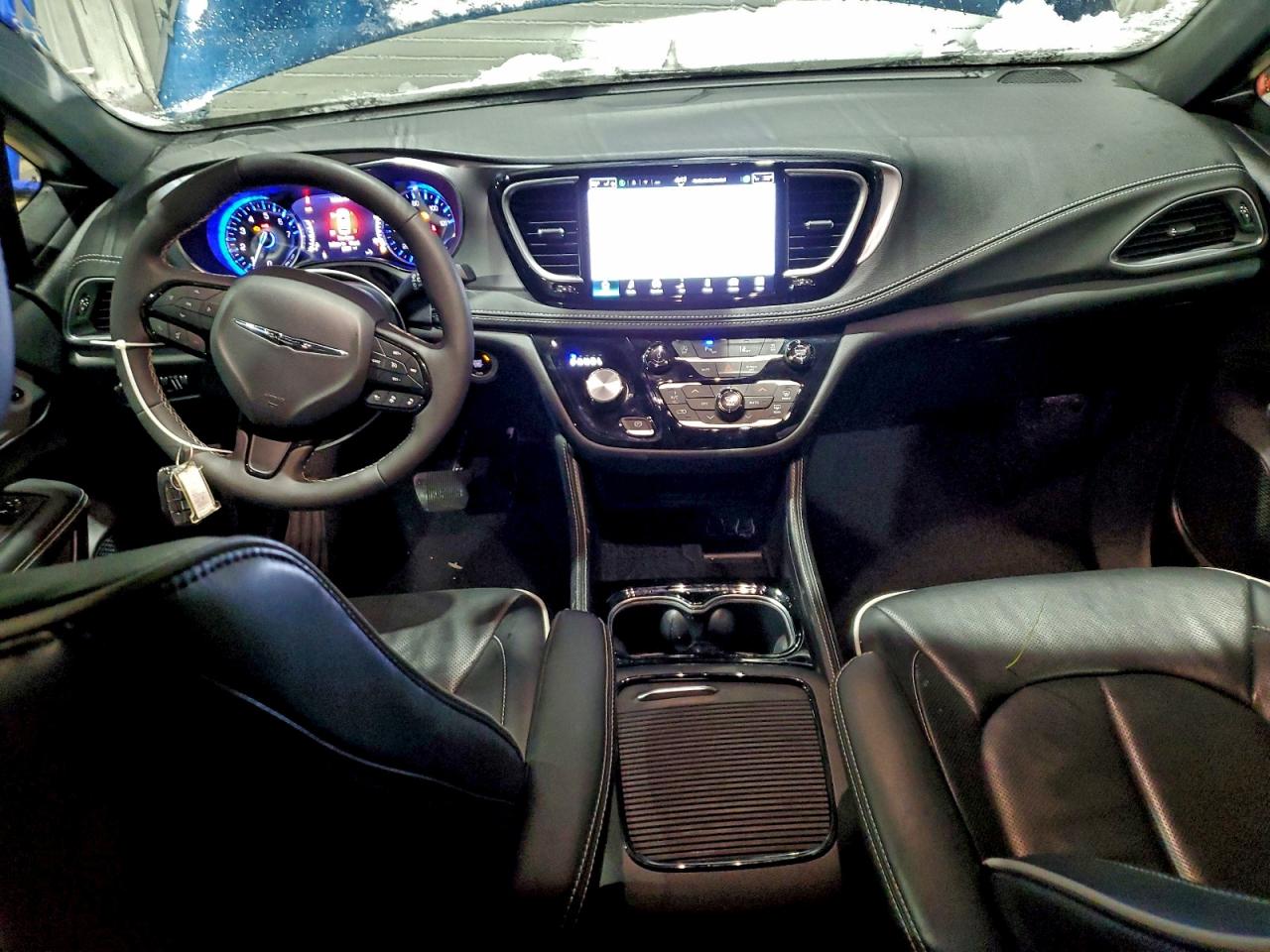 2025 CHRYSLER PACIFICA LIMITED photo 8