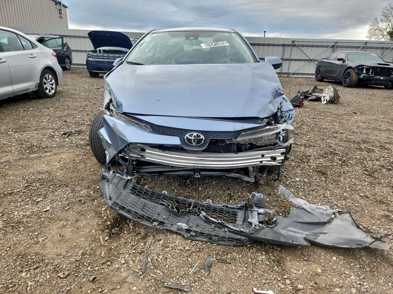2022 TOYOTA COROLLA LE photo 5