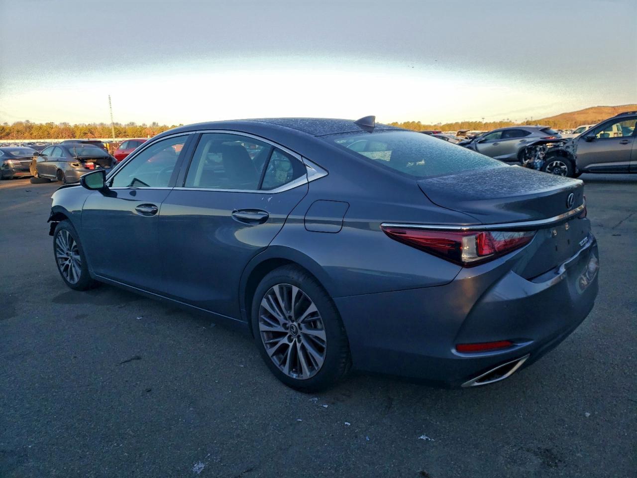 2021 LEXUS ES 350 BASE photo 2
