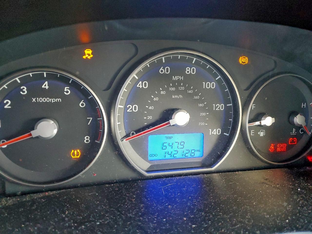 2010 HYUNDAI SANTA FE GLS photo 9