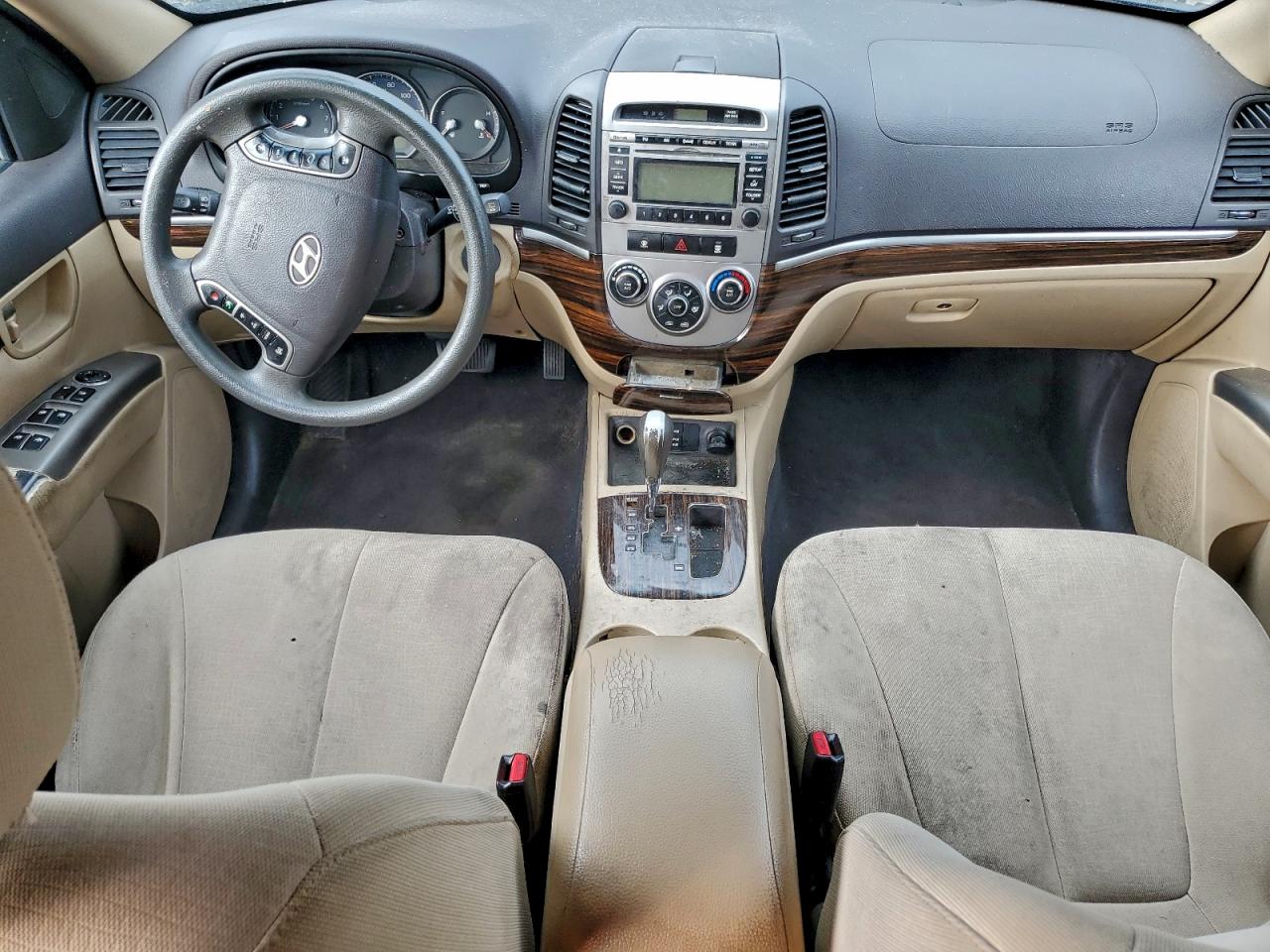 2010 HYUNDAI SANTA FE GLS photo 8