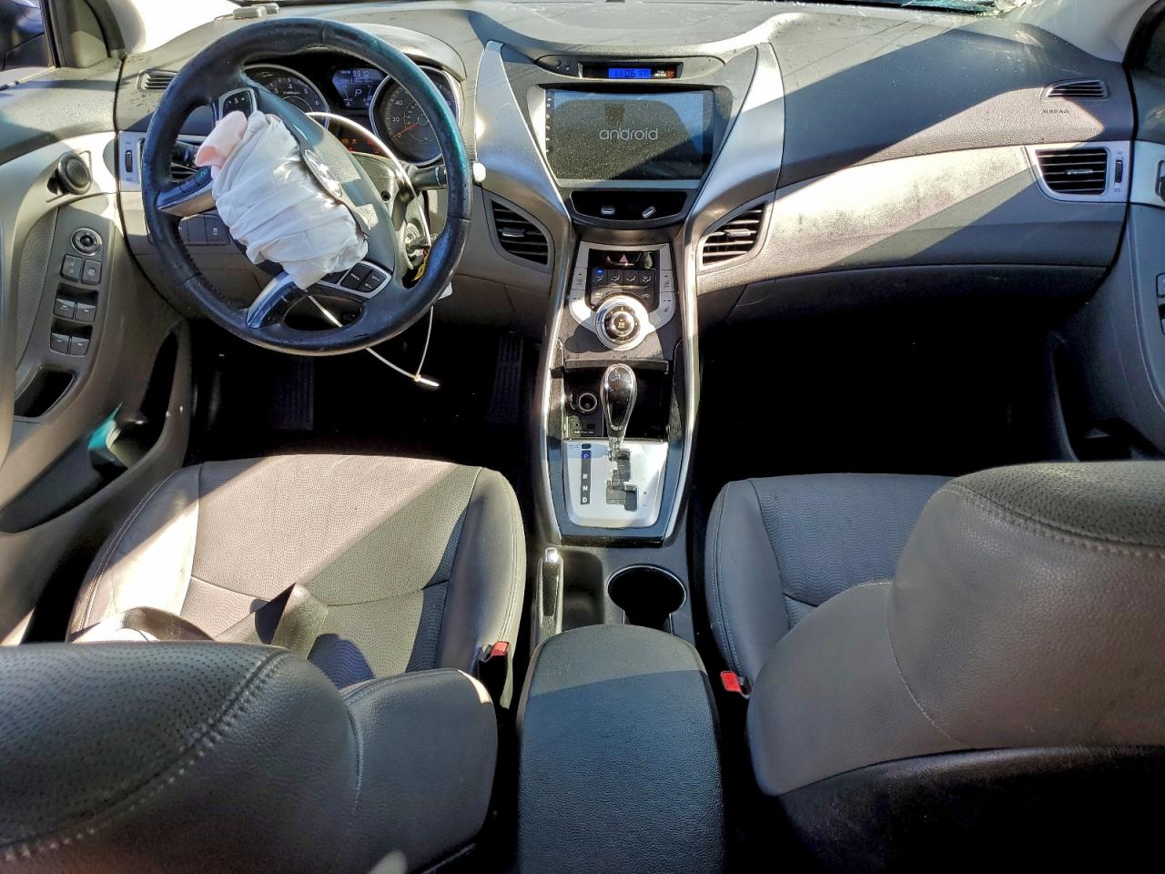 2012 HYUNDAI ELANTRA photo 15