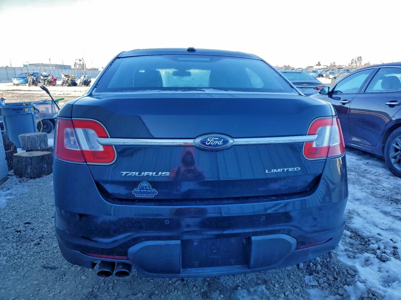 2011 FORD TAURUS LIMITED photo 6